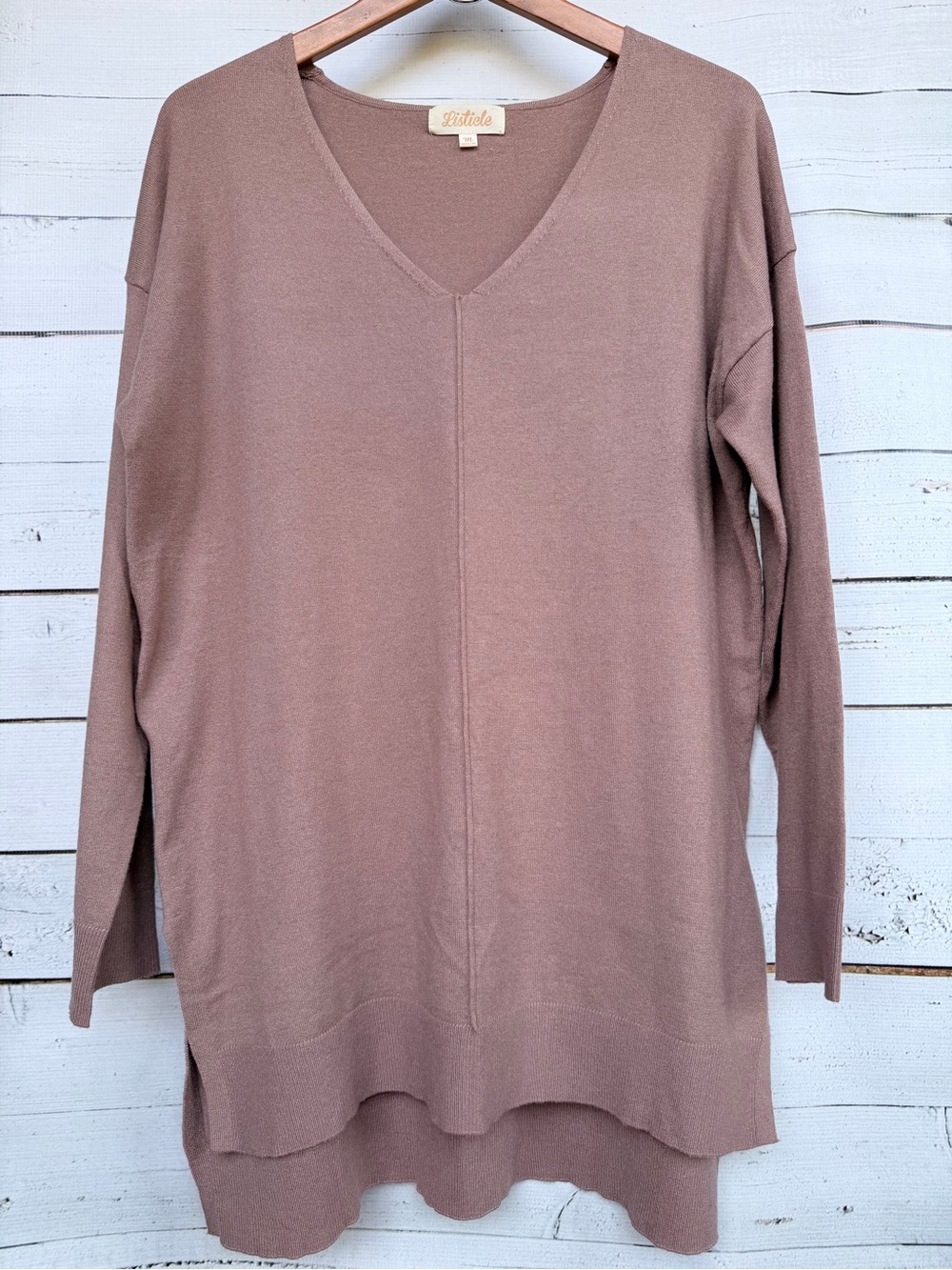 Listicle V Neck High Low Long Sleeve Tunic Sweater Size Medium